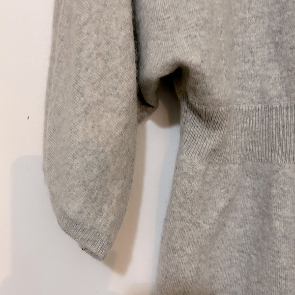 Kenar 100% Cashmere V-Neck Sweater Heather Light Grey Size Medium - Picture 5 of 7